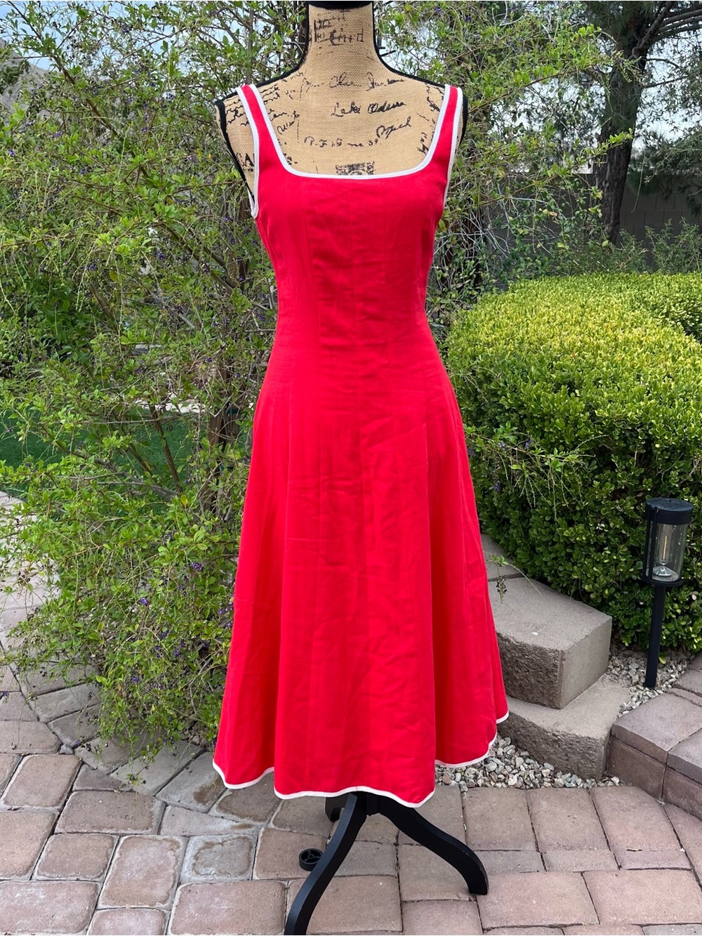 For All Mankind Red Linen Blend Midi Dress White Trim Fit & Flare Size M NWT - Picture 2 of 6